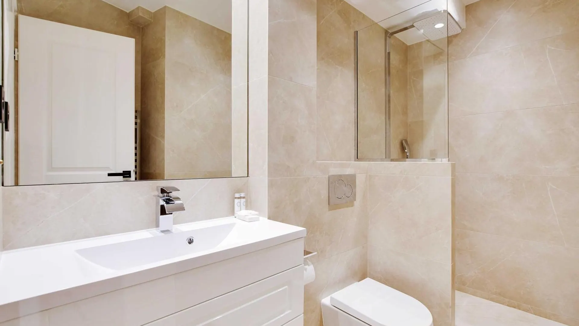 Modern Apartment - 2Br-6P - Marais Paris