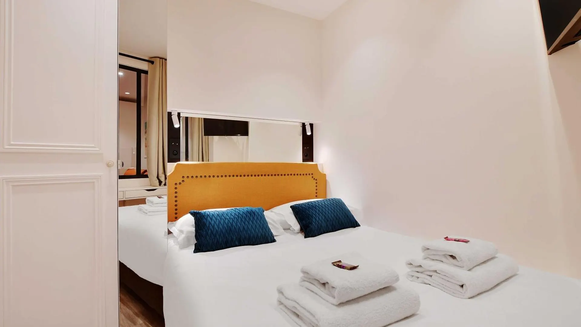 Modern Apartment - 2Br-6P - Marais Paris