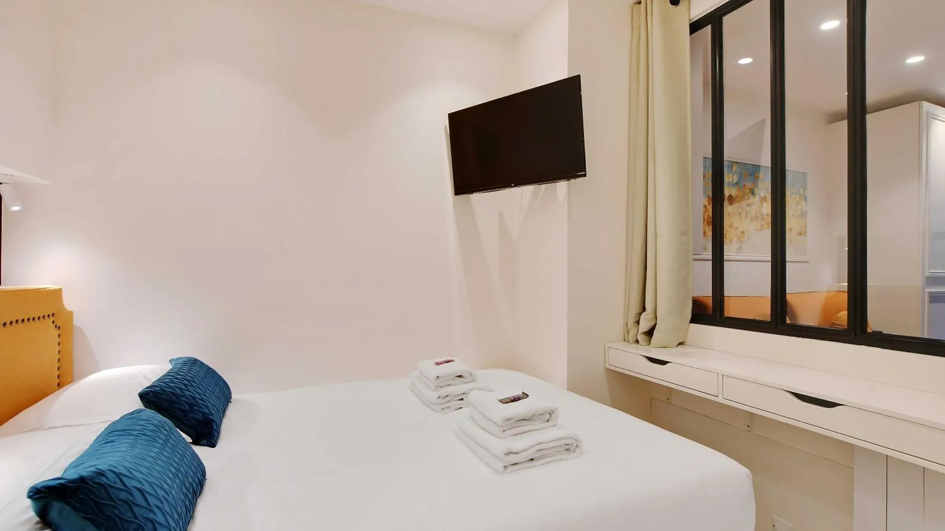 Modern Apartment - 2Br-6P - Marais Paris